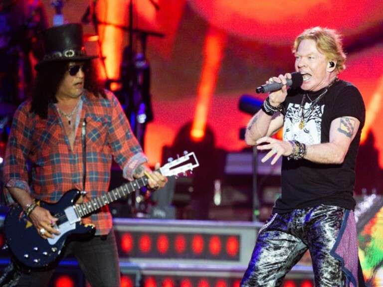 GunsNRoses-800x600