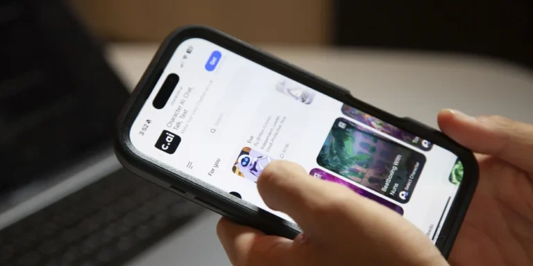texnhth-nohmosynh-chatbot_2.jpg